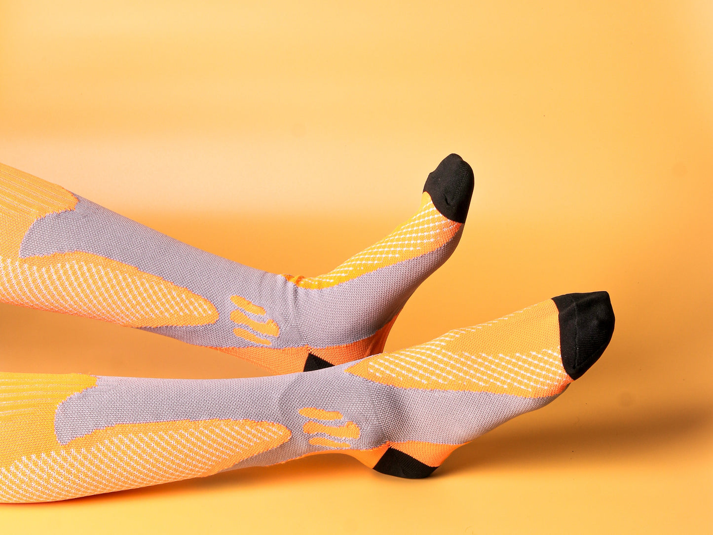 AKATA: Ergonomic Socks