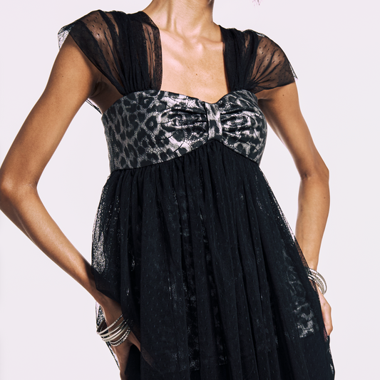 GLITZ N’ GLAMOUR